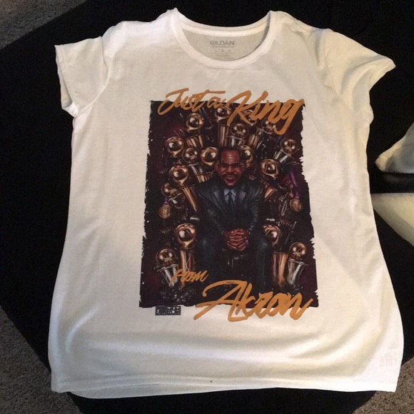 NWOT Just a King from Akron (Premium Jungle) Tee - Picture 2 of 4